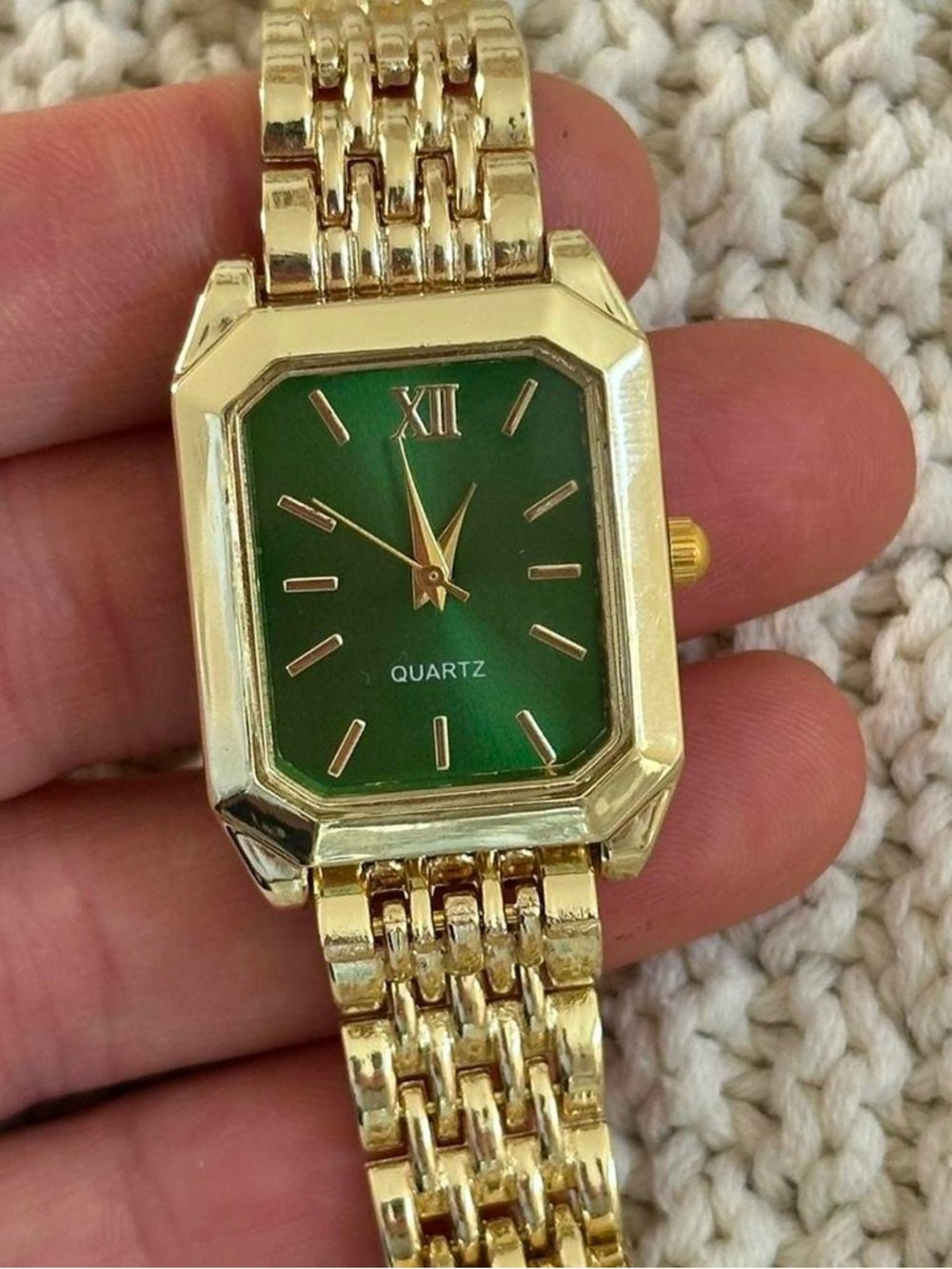 Gold-Tone Women's Quartz Watch with Green Dial - Picture 3 of 5